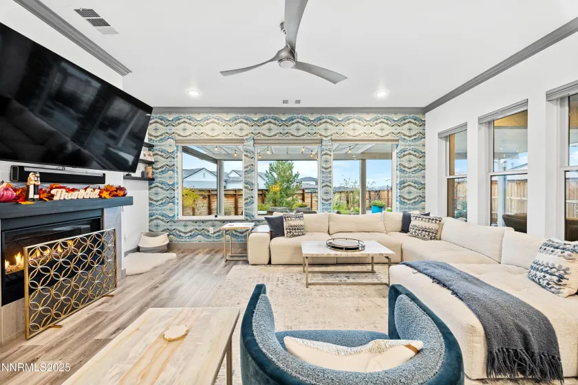 961 Solarium, Reno, Nevada 89511, 4 Bedrooms Bedrooms, ,4 BathroomsBathrooms,Residential,Residential,Solarium,250058251