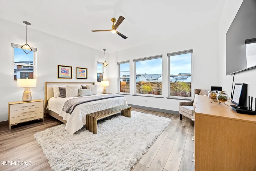 961 Solarium, Reno, Nevada 89511, 4 Bedrooms Bedrooms, ,4 BathroomsBathrooms,Residential,Residential,Solarium,250058251