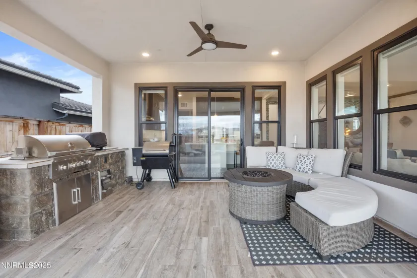 961 Solarium, Reno, Nevada 89511, 4 Bedrooms Bedrooms, ,4 BathroomsBathrooms,Residential,Residential,Solarium,250058251