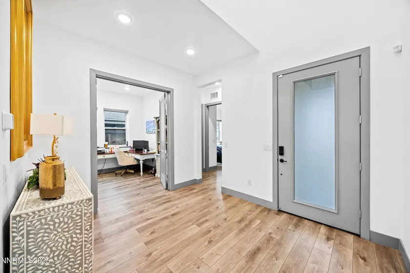 961 Solarium, Reno, Nevada 89511, 4 Bedrooms Bedrooms, ,4 BathroomsBathrooms,Residential,Residential,Solarium,250058251