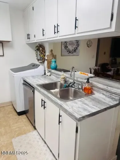 604 Oakwood, Sparks, Nevada 89431, 2 Bedrooms Bedrooms, ,1 BathroomBathrooms,Residential,Residential,Oakwood,250058255