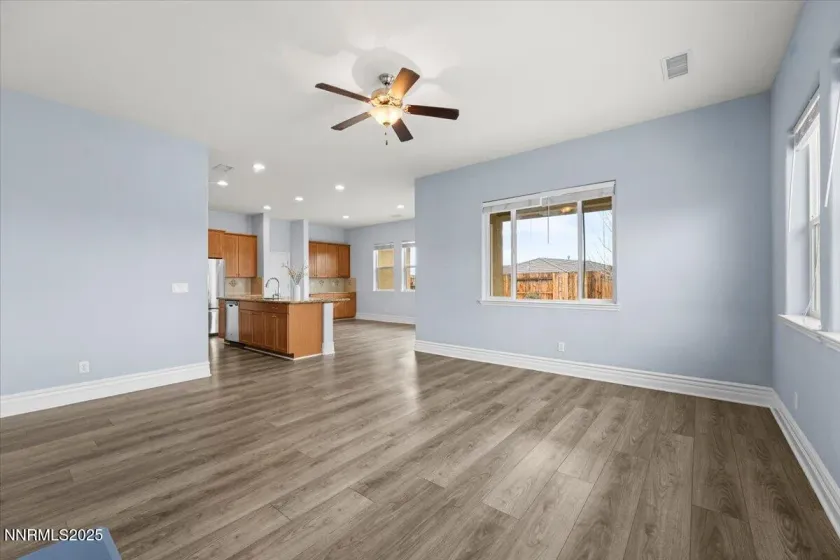 4834 Jacmel, Sparks, Nevada 89436, 4 Bedrooms Bedrooms, ,3 BathroomsBathrooms,Residential,Residential,Jacmel,250058258