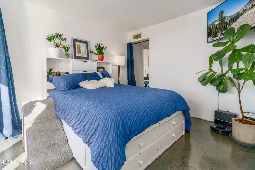 100 Arlington, Reno, Nevada 89501, 1 Bedroom Bedrooms, ,1 BathroomBathrooms,Residential,Residential,Arlington,250058260