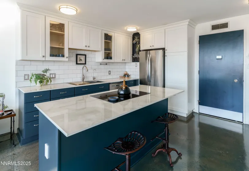 100 Arlington, Reno, Nevada 89501, 1 Bedroom Bedrooms, ,1 BathroomBathrooms,Residential,Residential,Arlington,250058260