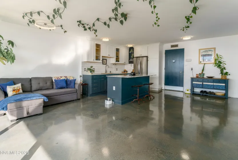 100 Arlington, Reno, Nevada 89501, 1 Bedroom Bedrooms, ,1 BathroomBathrooms,Residential,Residential,Arlington,250058260