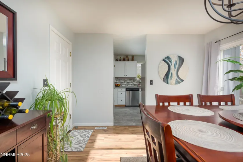 1339 Cahi, Gardnerville, Nevada 89460, 3 Bedrooms Bedrooms, ,2 BathroomsBathrooms,Residential,Residential,Cahi,250058218