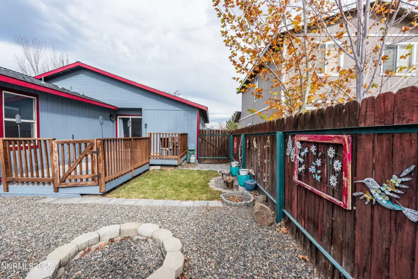 1339 Cahi, Gardnerville, Nevada 89460, 3 Bedrooms Bedrooms, ,2 BathroomsBathrooms,Residential,Residential,Cahi,250058218