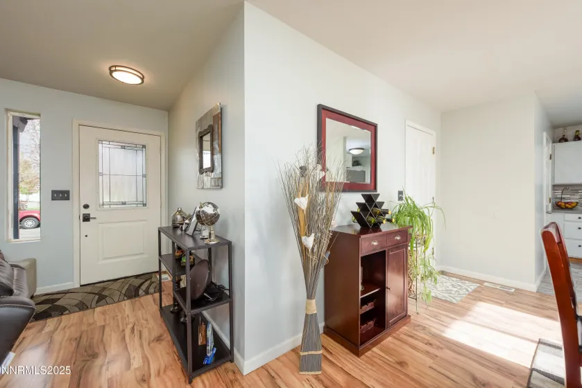 1339 Cahi, Gardnerville, Nevada 89460, 3 Bedrooms Bedrooms, ,2 BathroomsBathrooms,Residential,Residential,Cahi,250058218