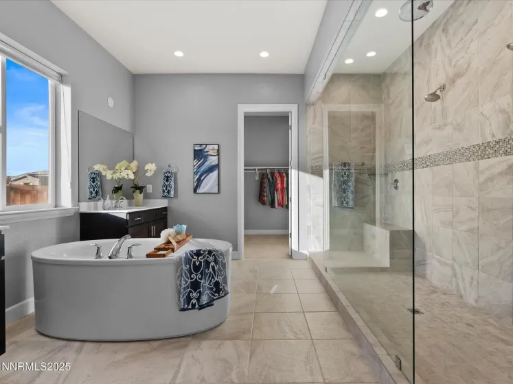 2348 Stone Rise, Reno, Nevada 89521, 5 Bedrooms Bedrooms, ,4 BathroomsBathrooms,Residential,Residential,Stone Rise,250058221