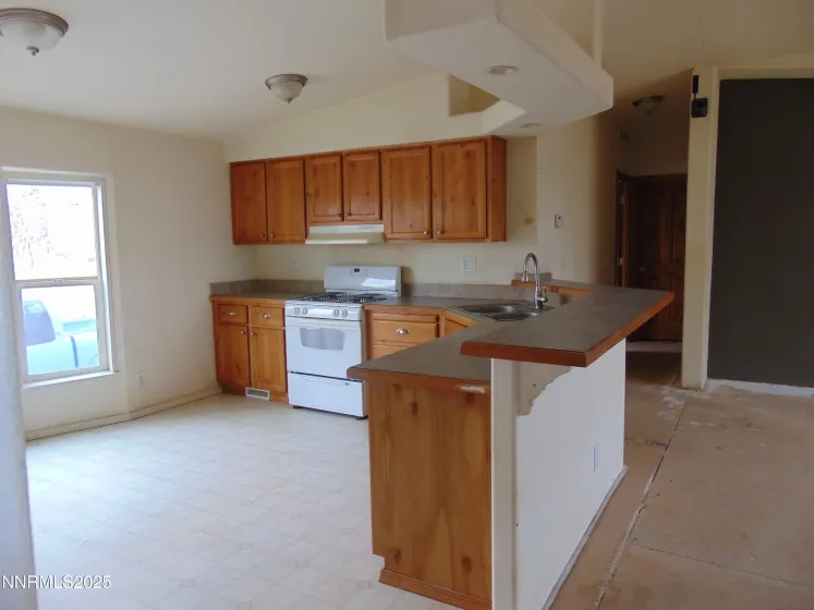 2920 Fort Churchill, Silver Springs, Nevada 89429, 3 Bedrooms Bedrooms, ,2 BathroomsBathrooms,Residential,Residential,Fort Churchill,250058223