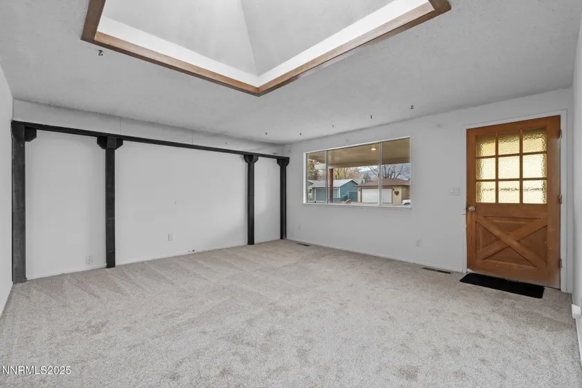 1931 Carriage Crest, Carson City, Nevada 89706, 3 Bedrooms Bedrooms, ,2 BathroomsBathrooms,Residential,Residential,Carriage Crest,250058230