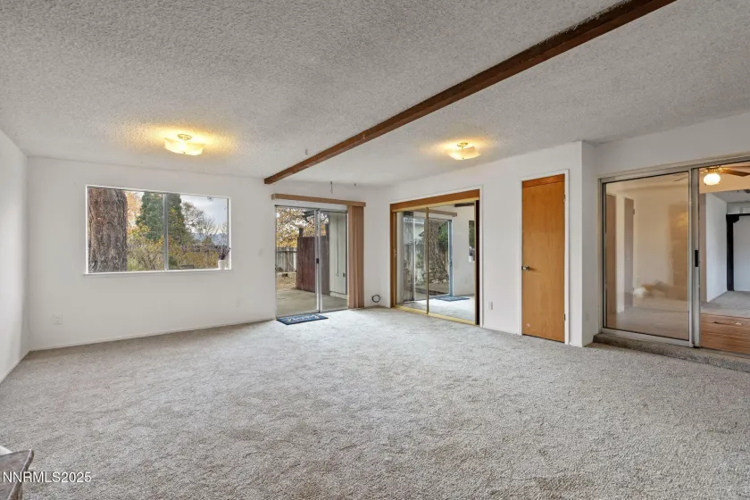 1931 Carriage Crest, Carson City, Nevada 89706, 3 Bedrooms Bedrooms, ,2 BathroomsBathrooms,Residential,Residential,Carriage Crest,250058230