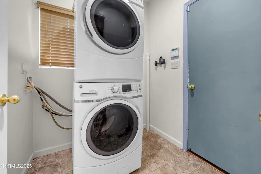 2150 Brittany Meadows, Reno, Nevada 89521, 3 Bedrooms Bedrooms, ,3 BathroomsBathrooms,Residential,Residential,Brittany Meadows,250058257