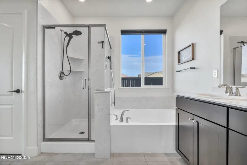 6997 Spencer Ridge, Sparks, Nevada 89436, 4 Bedrooms Bedrooms, ,2 BathroomsBathrooms,Residential,Residential,Spencer Ridge,250058256