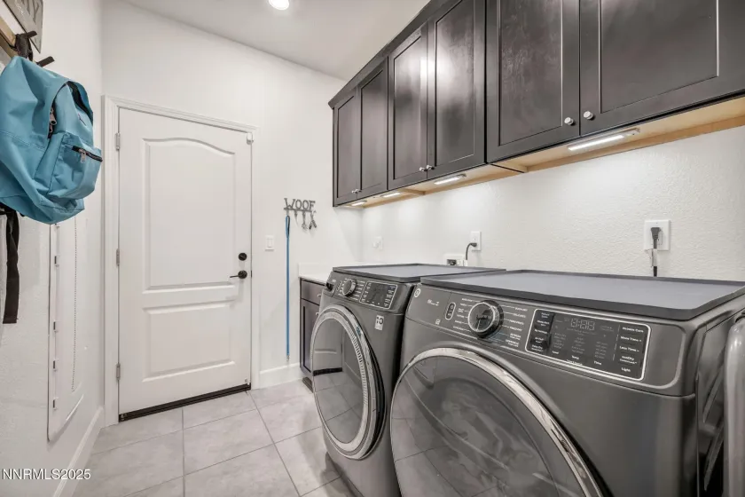 6997 Spencer Ridge, Sparks, Nevada 89436, 4 Bedrooms Bedrooms, ,2 BathroomsBathrooms,Residential,Residential,Spencer Ridge,250058256