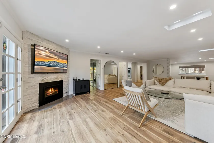 192 Pine Ridge, Stateline, Nevada 89449, 6 Bedrooms Bedrooms, ,4 BathroomsBathrooms,Residential,Residential,Pine Ridge,250058262