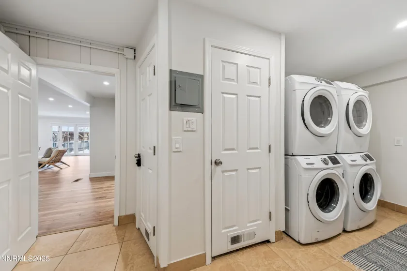 192 Pine Ridge, Stateline, Nevada 89449, 6 Bedrooms Bedrooms, ,4 BathroomsBathrooms,Residential,Residential,Pine Ridge,250058262