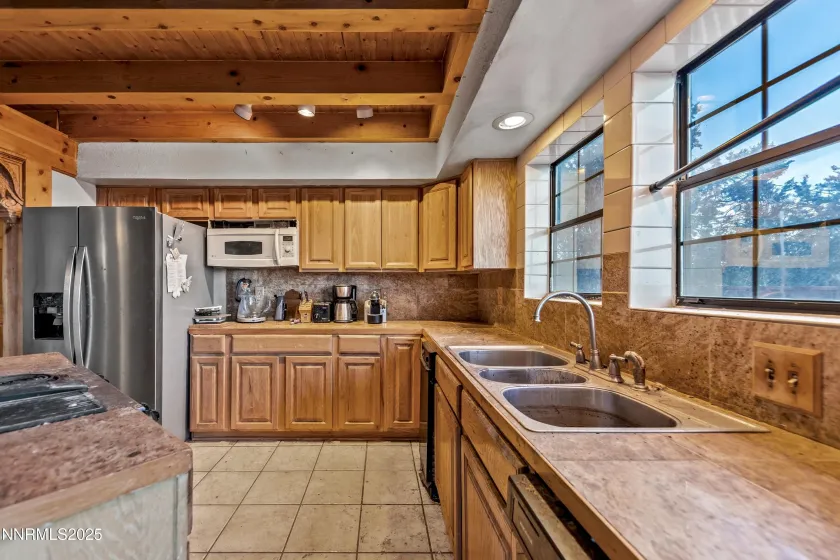 21565 Dortort, Reno, Nevada 89521, 4 Bedrooms Bedrooms, ,4 BathroomsBathrooms,Residential,Residential,Dortort,250058263