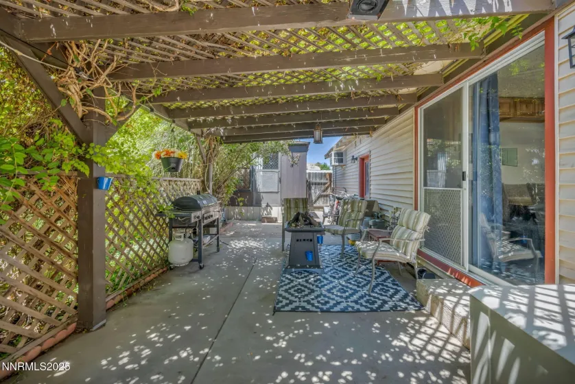 1852 Mountain, Carson City, Nevada 89703, 3 Bedrooms Bedrooms, ,2 BathroomsBathrooms,Residential,Residential,Mountain,250058268