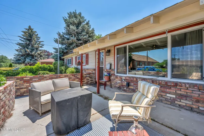 1852 Mountain, Carson City, Nevada 89703, 3 Bedrooms Bedrooms, ,2 BathroomsBathrooms,Residential,Residential,Mountain,250058268