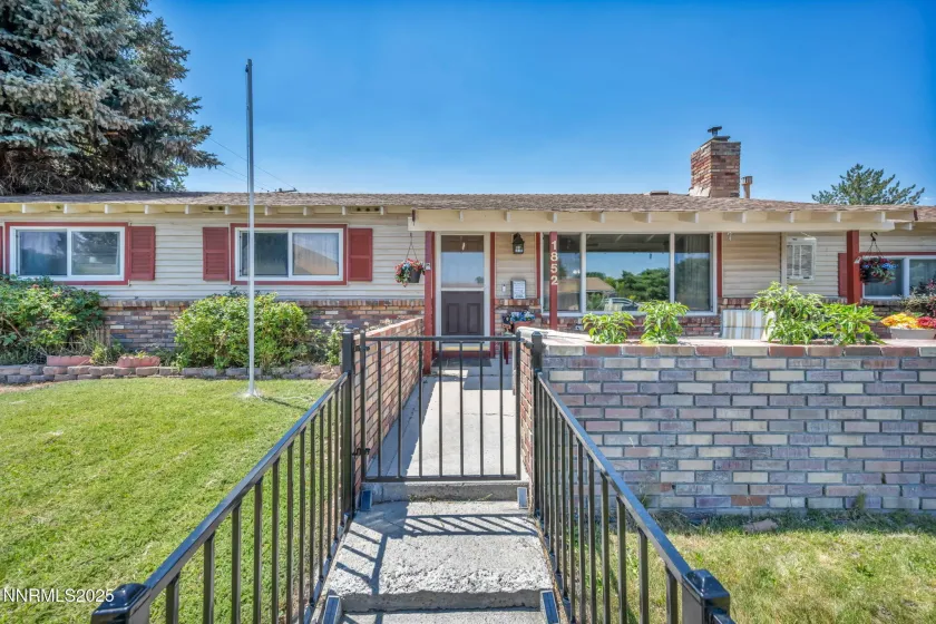 1852 Mountain, Carson City, Nevada 89703, 3 Bedrooms Bedrooms, ,2 BathroomsBathrooms,Residential,Residential,Mountain,250058268