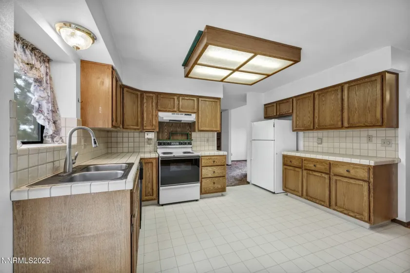 3405 Bowie, Reno, Nevada 89503, 3 Bedrooms Bedrooms, ,3 BathroomsBathrooms,Residential,Residential,Bowie,250058271