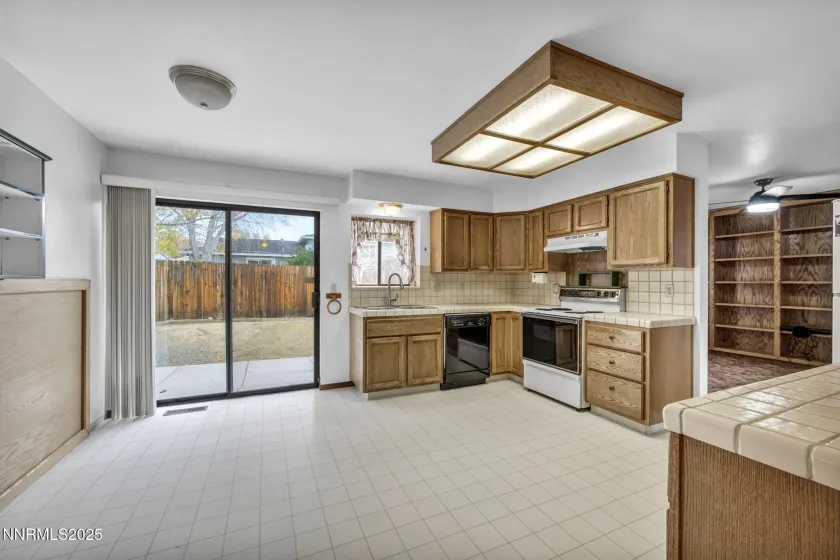 3405 Bowie, Reno, Nevada 89503, 3 Bedrooms Bedrooms, ,3 BathroomsBathrooms,Residential,Residential,Bowie,250058271