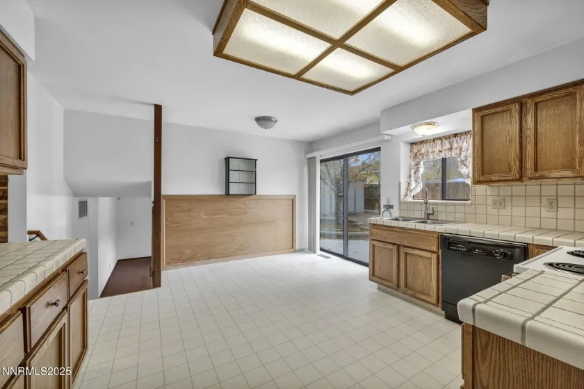 3405 Bowie, Reno, Nevada 89503, 3 Bedrooms Bedrooms, ,3 BathroomsBathrooms,Residential,Residential,Bowie,250058271