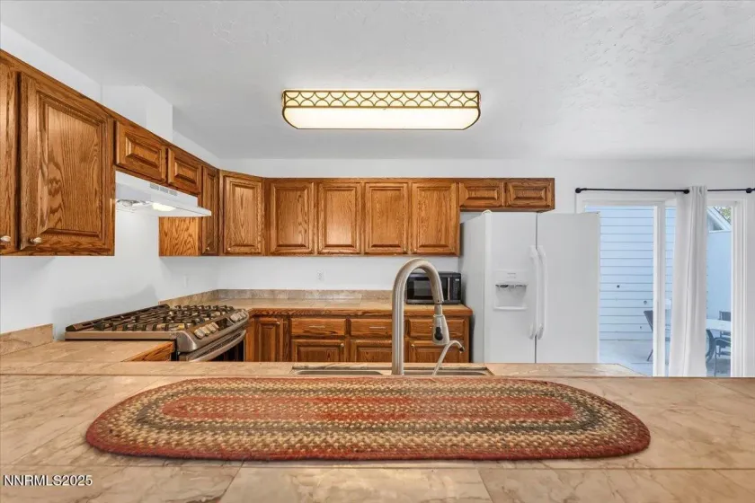 988 Bench, Fallon, Nevada 89406, 3 Bedrooms Bedrooms, ,2 BathroomsBathrooms,Residential,Residential,Bench,250058273