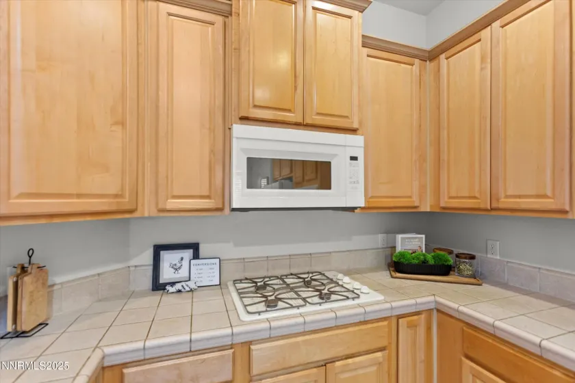 9900 Wilbur May, Reno, Nevada 89521, 2 Bedrooms Bedrooms, ,2 BathroomsBathrooms,Residential,Residential,Wilbur May,250058274