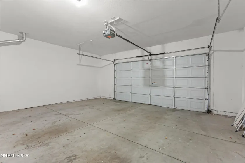 9900 Wilbur May, Reno, Nevada 89521, 2 Bedrooms Bedrooms, ,2 BathroomsBathrooms,Residential,Residential,Wilbur May,250058274