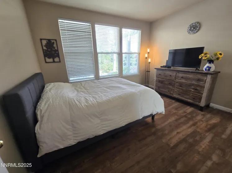 4732 Cedarhill, Reno, Nevada 89519, 2 Bedrooms Bedrooms, ,2 BathroomsBathrooms,Residential,Residential,Cedarhill,250054699