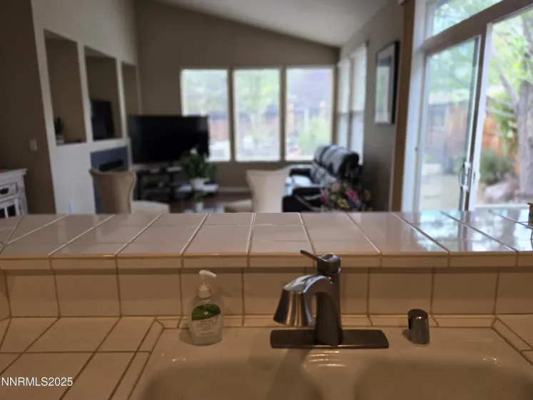 4732 Cedarhill, Reno, Nevada 89519, 2 Bedrooms Bedrooms, ,2 BathroomsBathrooms,Residential,Residential,Cedarhill,250054699