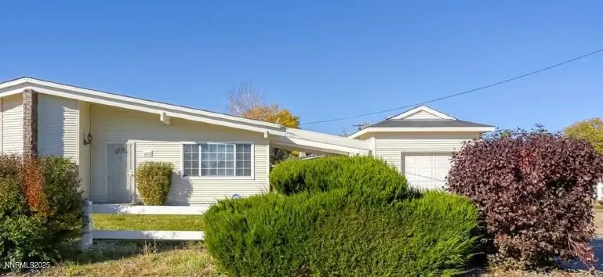 12123 Andes, Reno, Nevada 89506, 3 Bedrooms Bedrooms, ,1 BathroomBathrooms,Residential,Residential,Andes,250057379