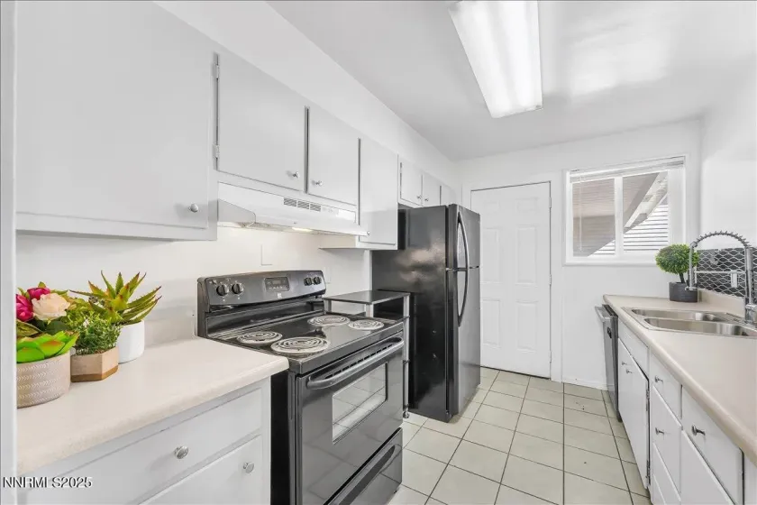 12123 Andes, Reno, Nevada 89506, 3 Bedrooms Bedrooms, ,1 BathroomBathrooms,Residential,Residential,Andes,250057379