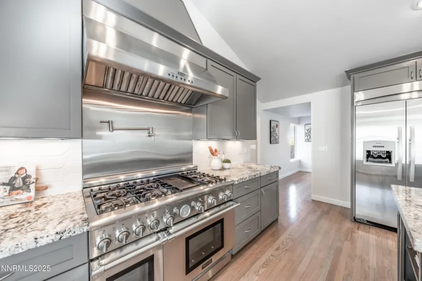 40 Mac Farlane, Reno, Nevada 89511, 5 Bedrooms Bedrooms, ,5 BathroomsBathrooms,Residential,Residential,Mac Farlane,250058276