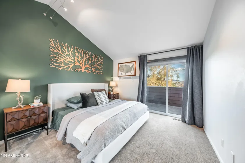 40 Mac Farlane, Reno, Nevada 89511, 5 Bedrooms Bedrooms, ,5 BathroomsBathrooms,Residential,Residential,Mac Farlane,250058276