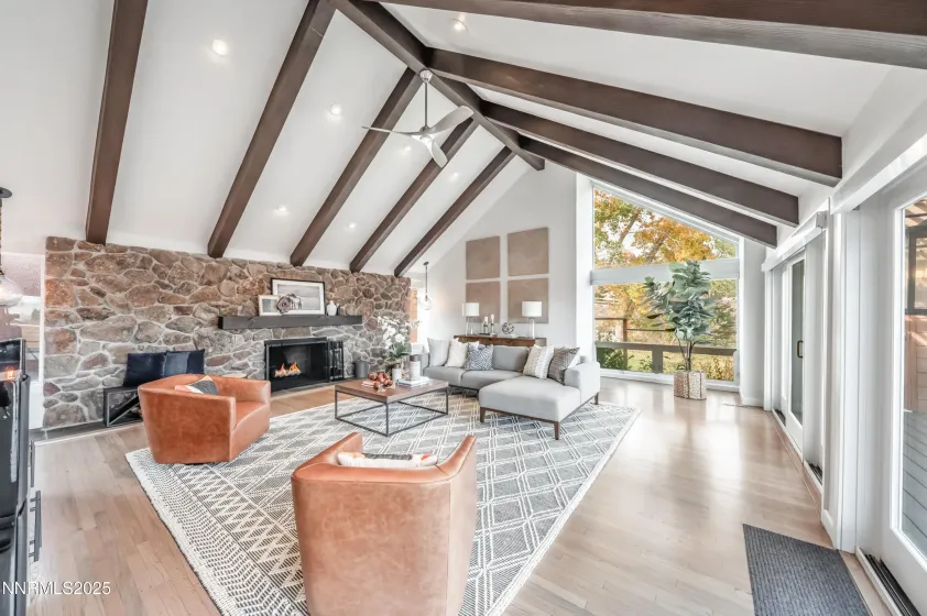 40 Mac Farlane, Reno, Nevada 89511, 5 Bedrooms Bedrooms, ,5 BathroomsBathrooms,Residential,Residential,Mac Farlane,250058276