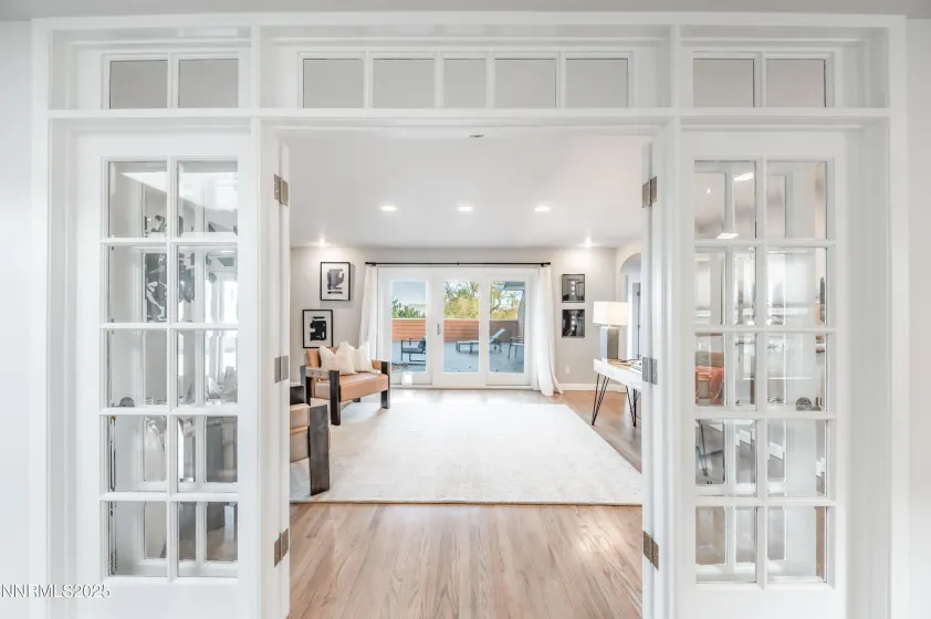 40 Mac Farlane, Reno, Nevada 89511, 5 Bedrooms Bedrooms, ,5 BathroomsBathrooms,Residential,Residential,Mac Farlane,250058276