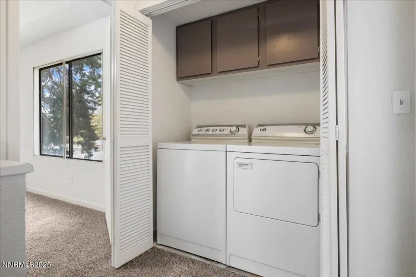 4418 Matich, Reno, Nevada 89502, 2 Bedrooms Bedrooms, ,3 BathroomsBathrooms,Residential,Residential,Matich,250058277