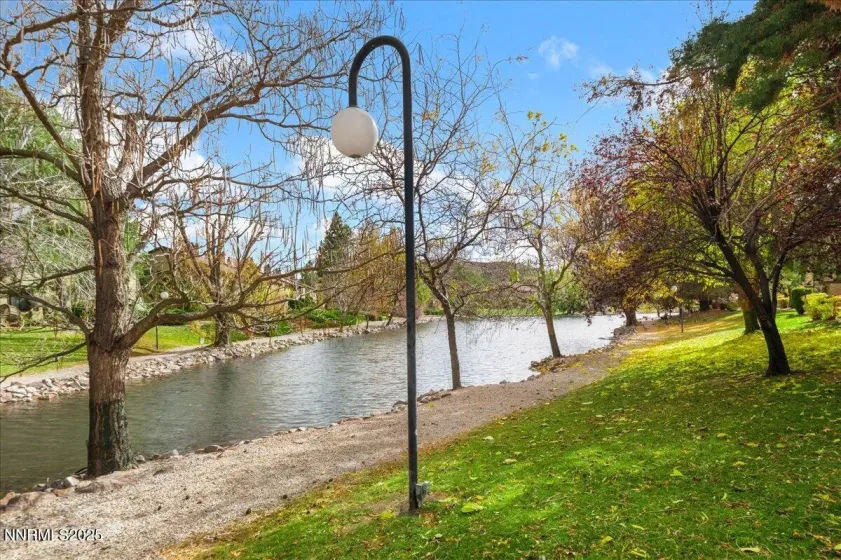 4418 Matich, Reno, Nevada 89502, 2 Bedrooms Bedrooms, ,3 BathroomsBathrooms,Residential,Residential,Matich,250058277