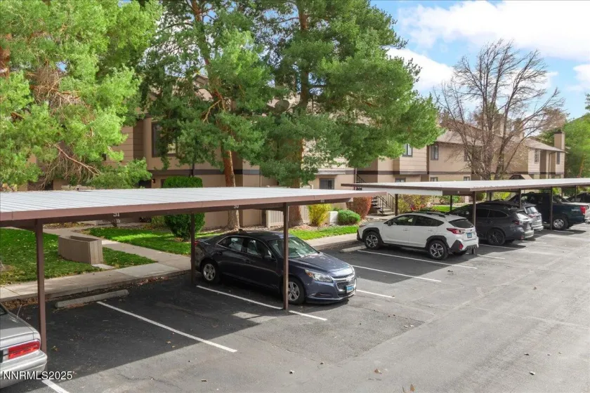 4418 Matich, Reno, Nevada 89502, 2 Bedrooms Bedrooms, ,3 BathroomsBathrooms,Residential,Residential,Matich,250058277