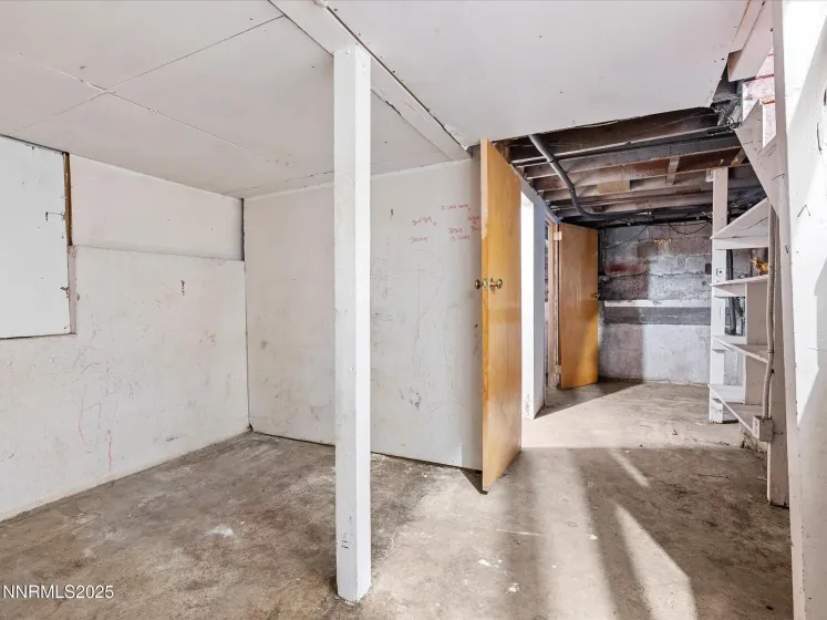 324 Victorian, Sparks, Nevada 89431, 3 Bedrooms Bedrooms, ,1 BathroomBathrooms,Residential,Residential,Victorian,250058280