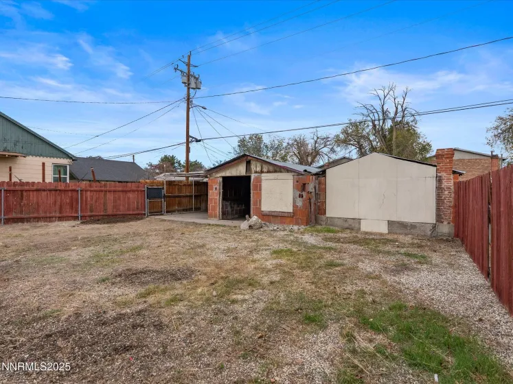 324 Victorian, Sparks, Nevada 89431, 3 Bedrooms Bedrooms, ,1 BathroomBathrooms,Residential,Residential,Victorian,250058280