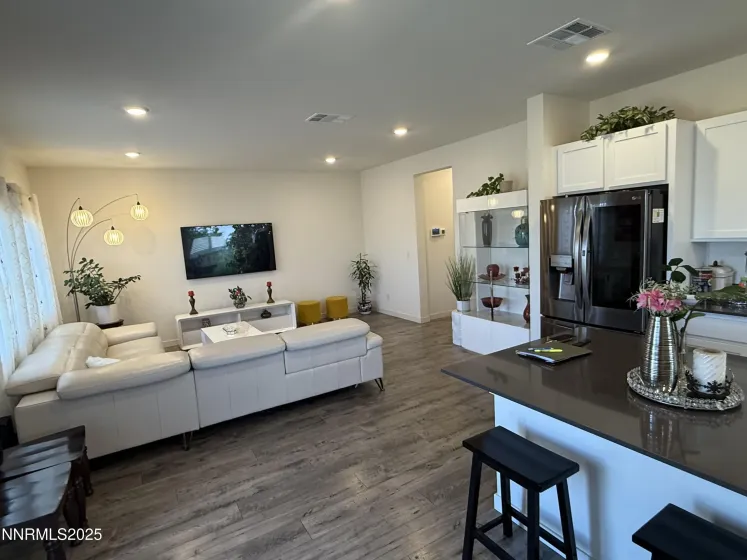 476 Antares, Reno, Nevada 89506, 4 Bedrooms Bedrooms, ,3 BathroomsBathrooms,Residential,Residential,Antares,250058284