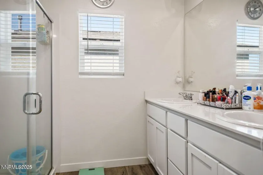 476 Antares, Reno, Nevada 89506, 4 Bedrooms Bedrooms, ,3 BathroomsBathrooms,Residential,Residential,Antares,250058284