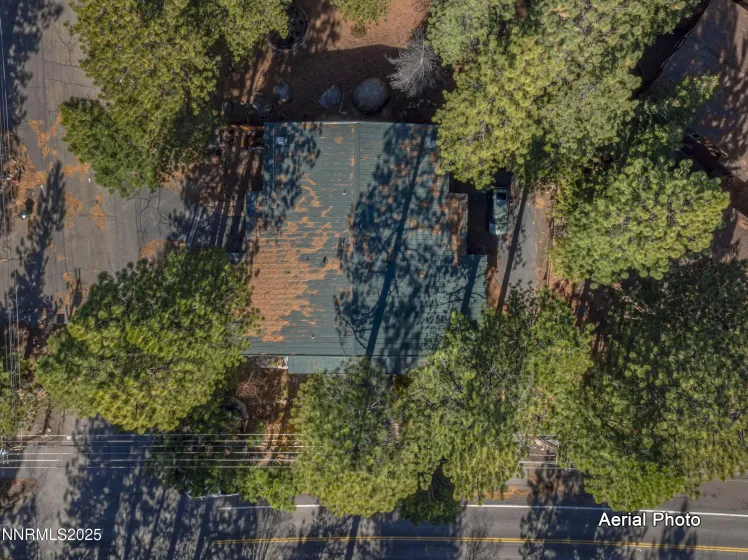 822 Northwood, Incline Village, Nevada 89451, ,Residential Income,Residential,Northwood,250058283