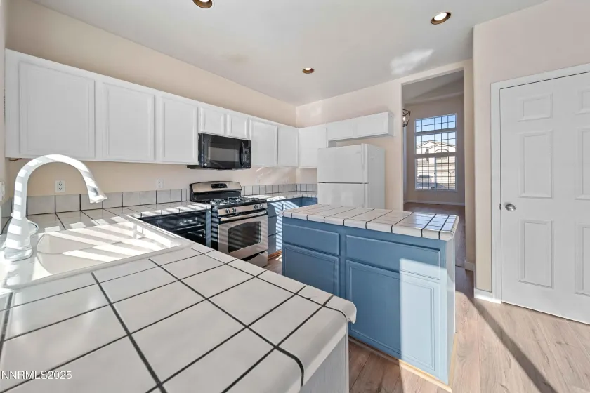 5420 Brittania, Reno, Nevada 89523, 6 Bedrooms Bedrooms, ,4 BathroomsBathrooms,Residential,Residential,Brittania,250058285