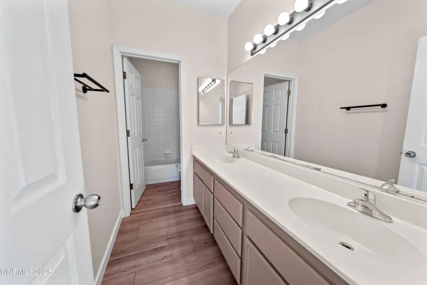 5420 Brittania, Reno, Nevada 89523, 6 Bedrooms Bedrooms, ,4 BathroomsBathrooms,Residential,Residential,Brittania,250058285