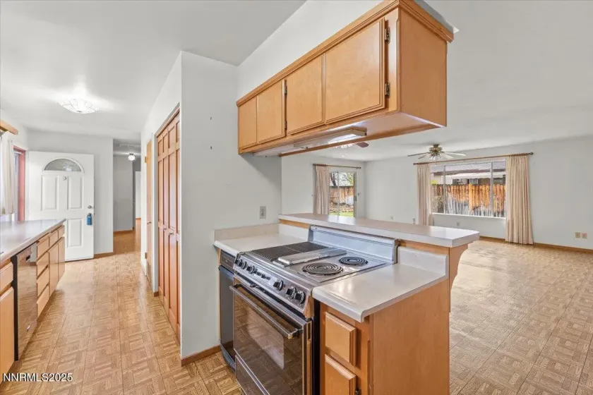 614 Martin, Carson City, Nevada 89703, 3 Bedrooms Bedrooms, ,2 BathroomsBathrooms,Residential,Residential,Martin,250058287